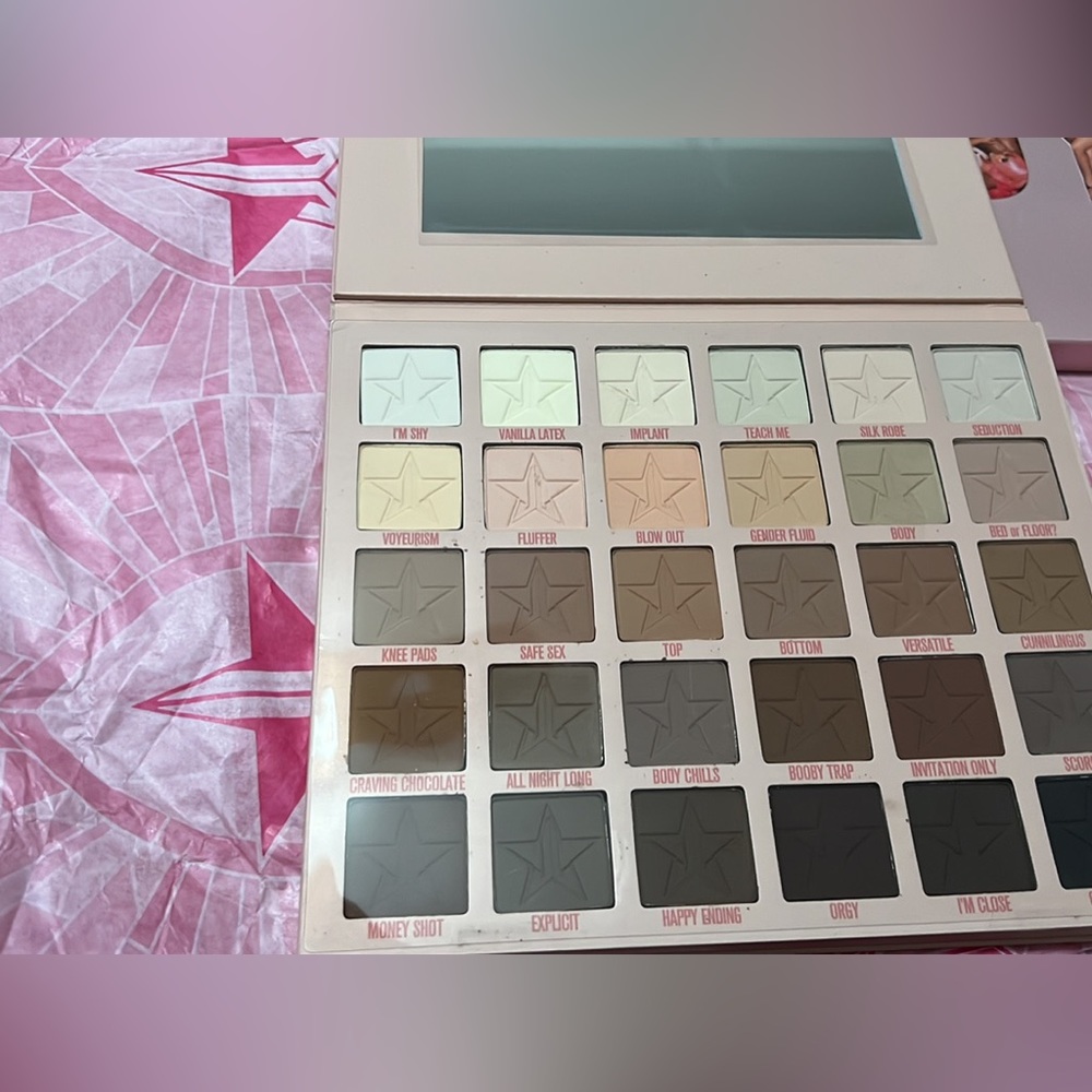Jeffree Star orgy palette